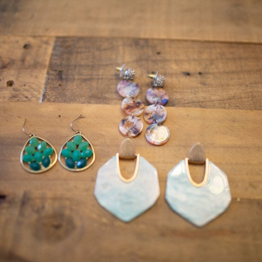 Statement Earring Bundle Colorful - image 1